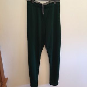Under Armour coldgear loose track pants forest grn